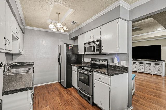 8553 James Court, White Settlement, TX 76108
