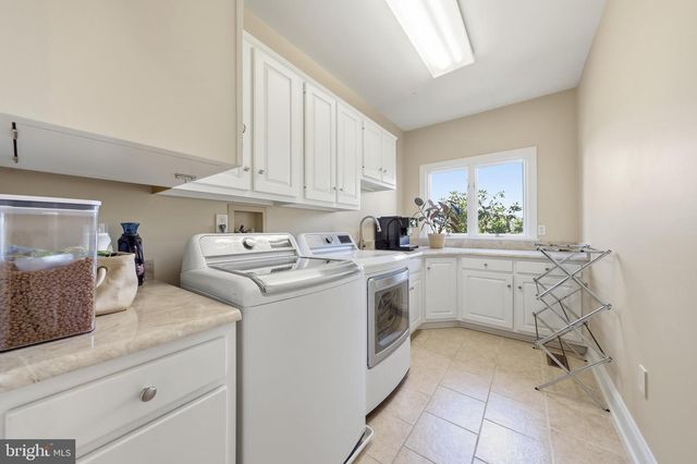 9706 REDAMAR DR, Hagerstown, MD 21740
