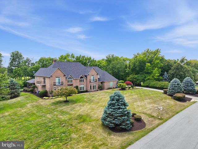 9706 REDAMAR DR, Hagerstown, MD 21740