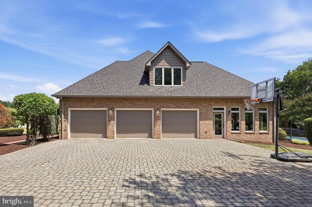 9706 REDAMAR DR, Hagerstown, MD 21740