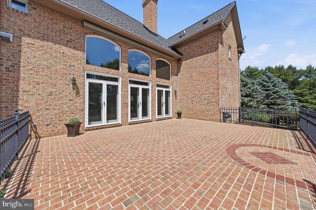 9706 REDAMAR DR, Hagerstown, MD 21740