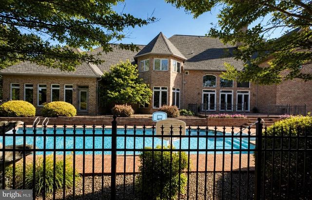 9706 REDAMAR DR, Hagerstown, MD 21740