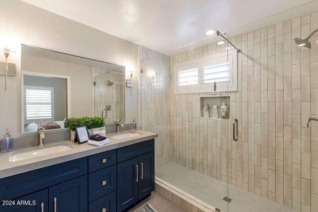 8969 E ASTER Drive, Scottsdale, AZ 85260