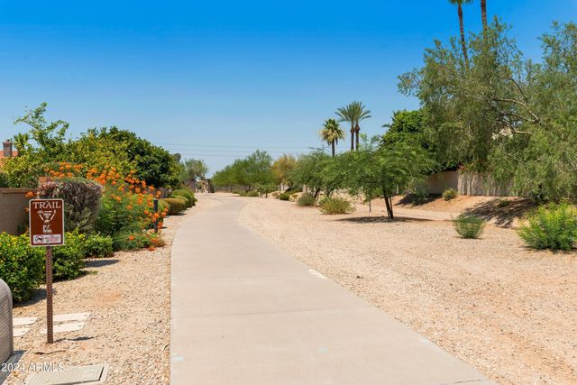 8969 E ASTER Drive, Scottsdale, AZ 85260