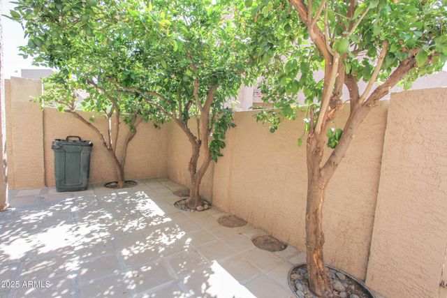 4345 W STATE Avenue, Glendale, AZ 85301