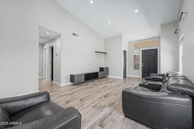 24821 N 37TH Lane, Glendale, AZ 85310