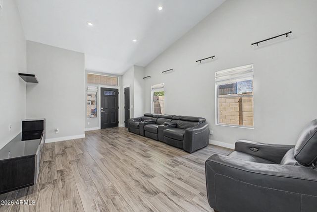 24821 N 37TH Lane, Glendale, AZ 85310
