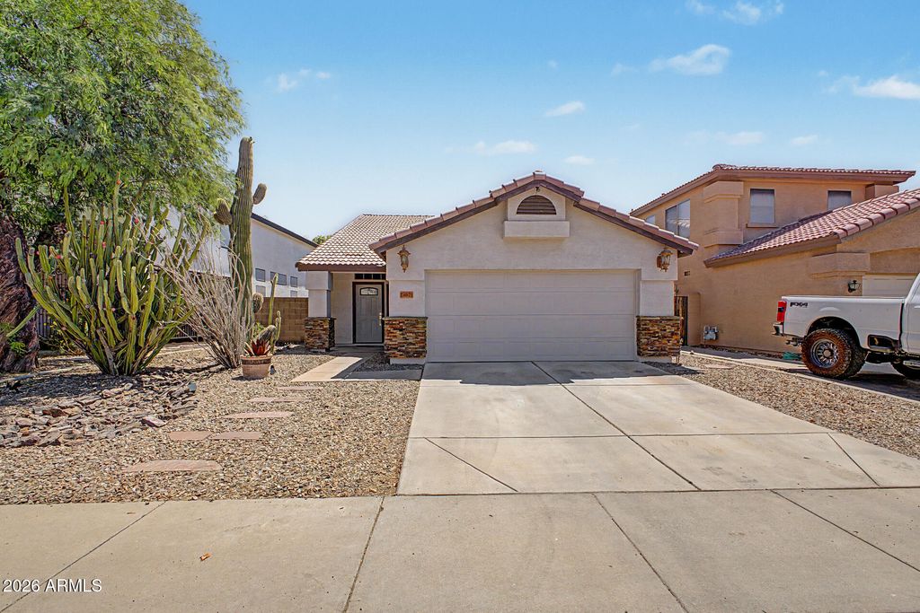 24821 N 37TH Lane, Glendale, AZ 85310