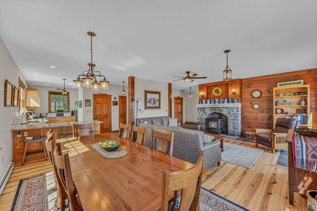 11 Loft Circle, Campton, NH 03223