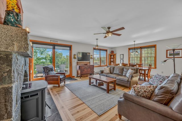 11 Loft Circle, Campton, NH 03223