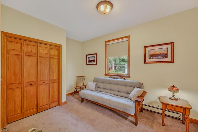 11 Loft Circle, Campton, NH 03223