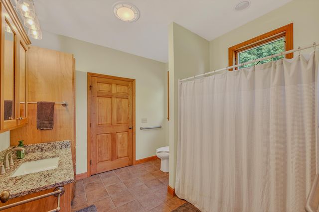 11 Loft Circle, Campton, NH 03223