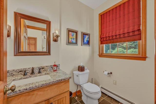 11 Loft Circle, Campton, NH 03223