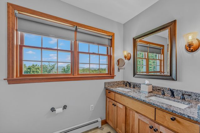 11 Loft Circle, Campton, NH 03223