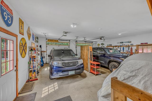 11 Loft Circle, Campton, NH 03223