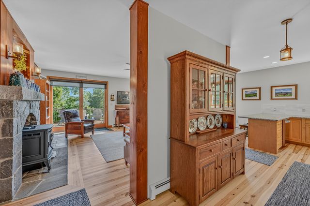 11 Loft Circle, Campton, NH 03223