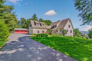 11 Loft Circle, Campton, NH 03223