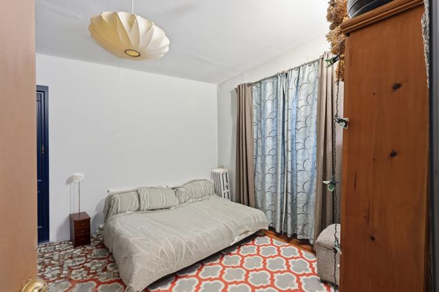 255 EASTERN Parkway E12, New York City, NY 11238