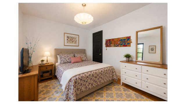 255 EASTERN Parkway E12, New York City, NY 11238