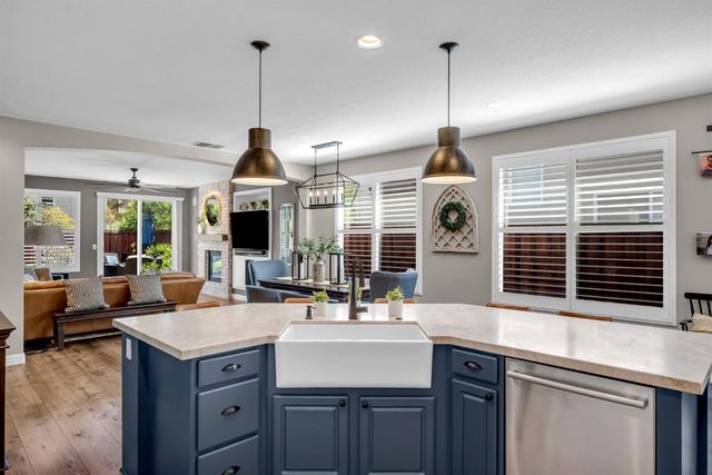 1241 Meredith Way, Folsom, CA 95630
