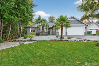307 Lauder Lane, Camano Island, WA 98282