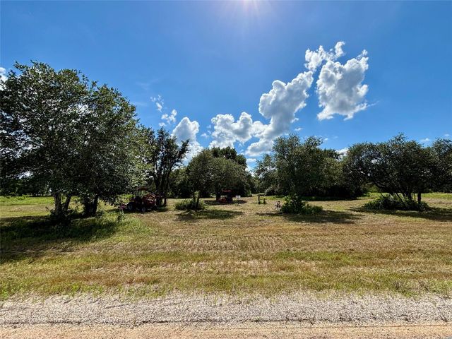 TBD Teal, Columbus, TX 78934