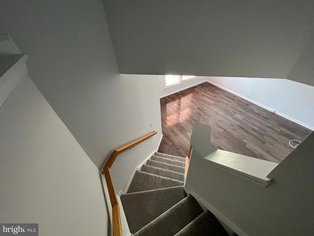 7016 MANAHOAC PL, Gainesville, VA 20155