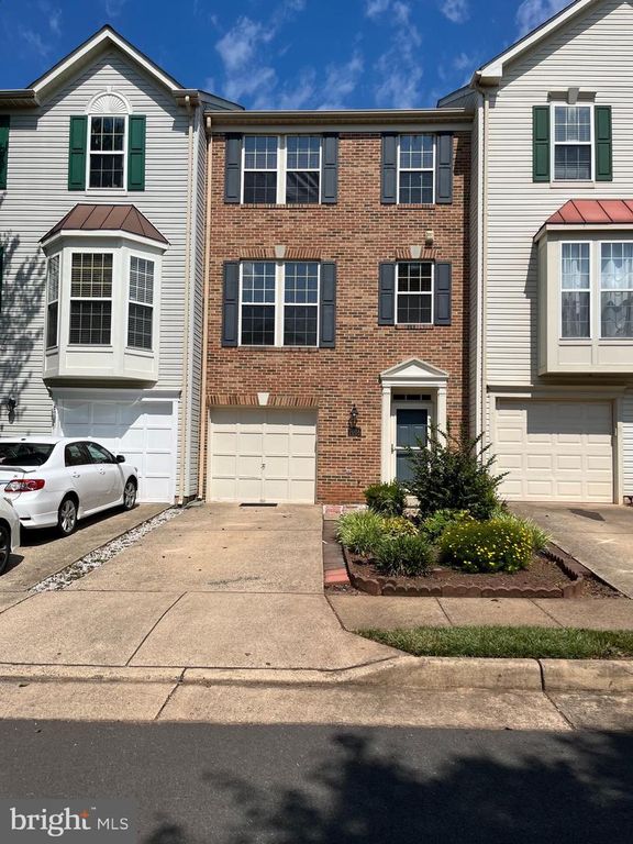 7016 MANAHOAC PL, Gainesville, VA 20155