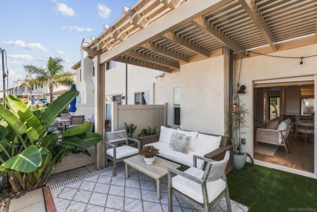 6859 Briarwood, Carlsbad, CA 92011