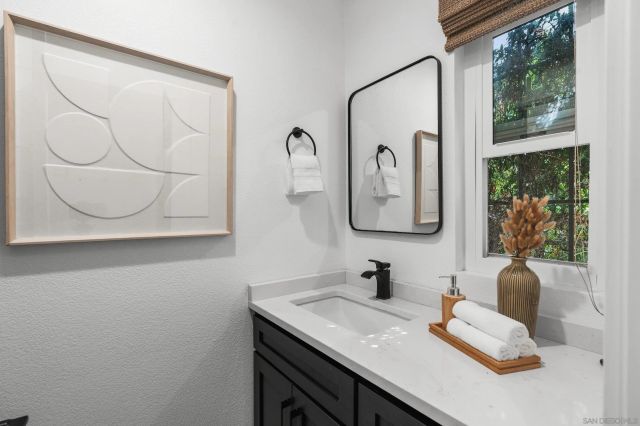 6859 Briarwood, Carlsbad, CA 92011