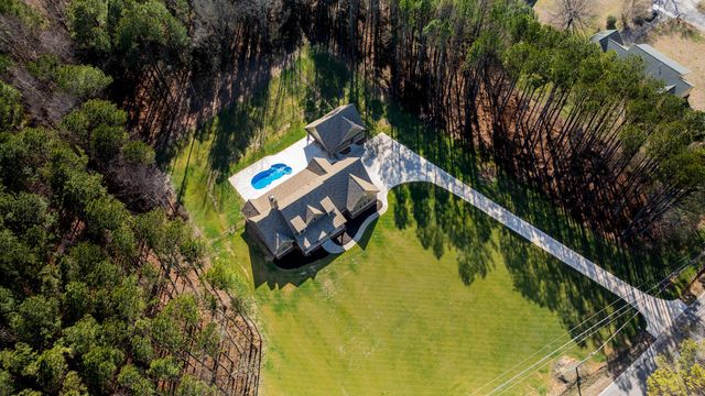 494 Warthen Street, Lafayette, GA 30728