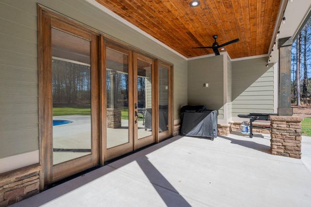 494 Warthen Street, Lafayette, GA 30728