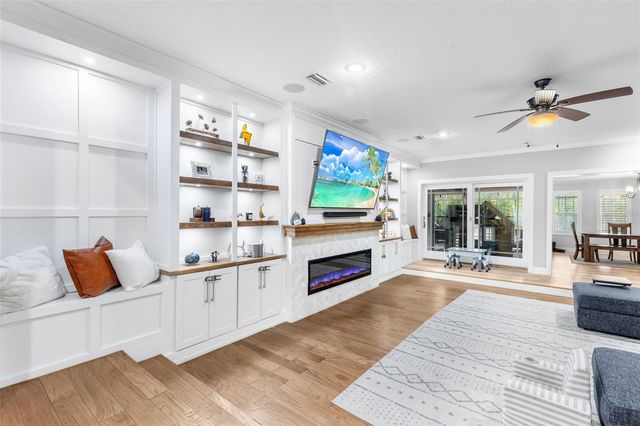 28042 LINDENHURST DRIVE, Wesley Chapel, FL 33544