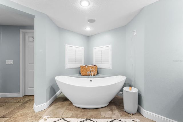 28042 LINDENHURST DRIVE, Wesley Chapel, FL 33544