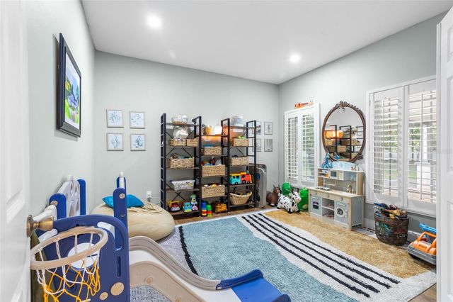 28042 LINDENHURST DRIVE, Wesley Chapel, FL 33544