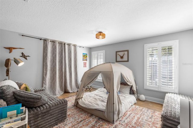 28042 LINDENHURST DRIVE, Wesley Chapel, FL 33544