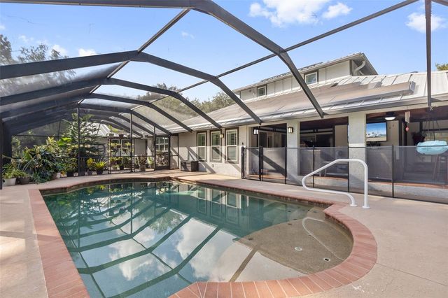 28042 LINDENHURST DRIVE, Wesley Chapel, FL 33544