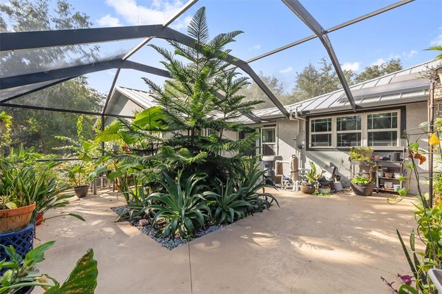 28042 LINDENHURST DRIVE, Wesley Chapel, FL 33544