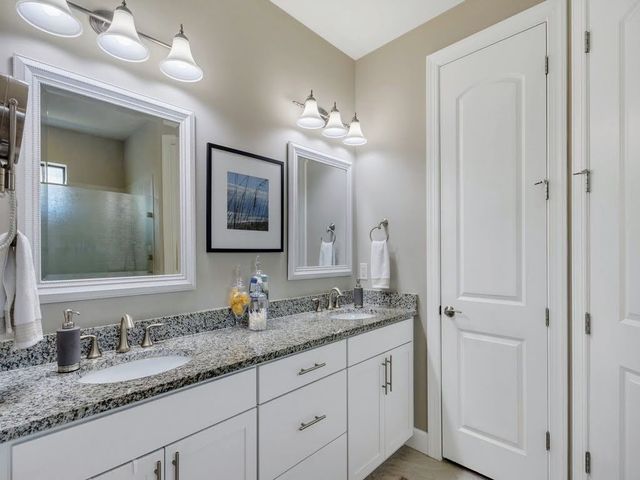 5085 Pendelton Square, Vero Beach, FL 32967