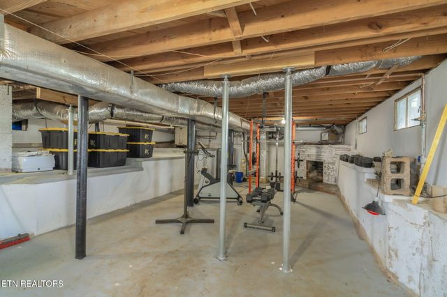 200 Easton Rd, Kingston, TN 37763