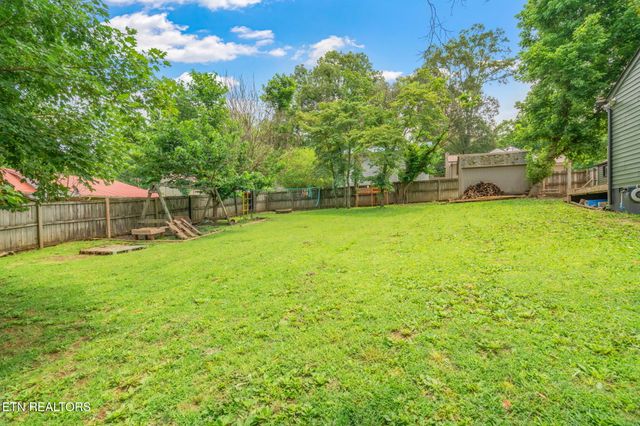 200 Easton Rd, Kingston, TN 37763