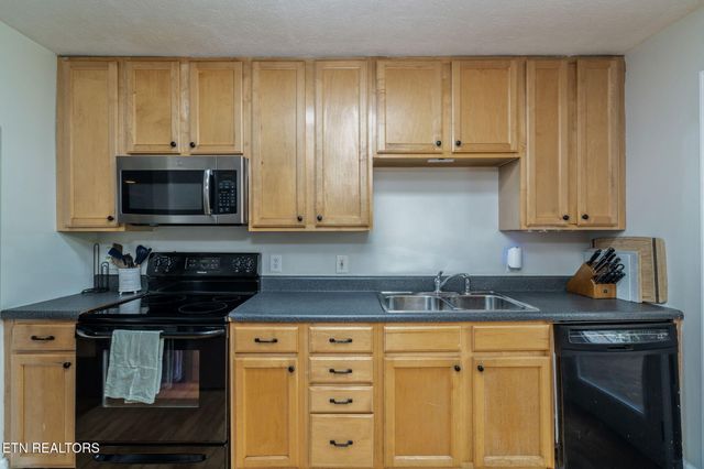 200 Easton Rd, Kingston, TN 37763