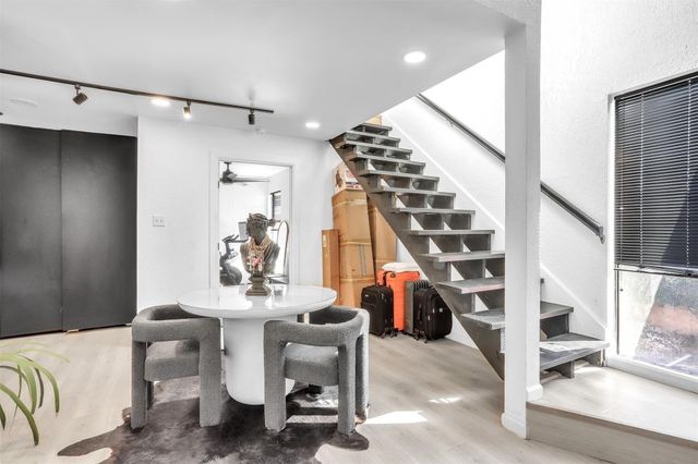 9821 Walnut Street K203, Dallas, TX 75243