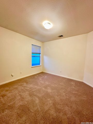 9114 Granberry Pass, Universal City, TX 78148