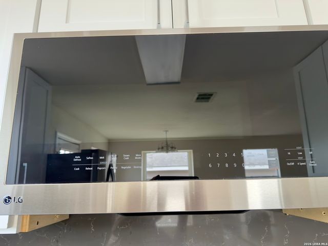 9114 Granberry Pass, Universal City, TX 78148