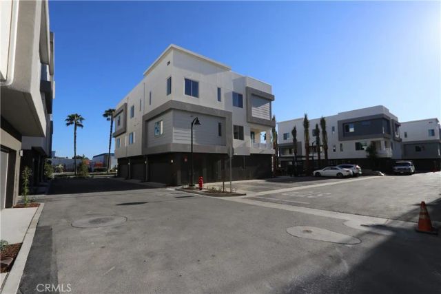 1890 S Westside Drive 61, Anaheim, CA 92805