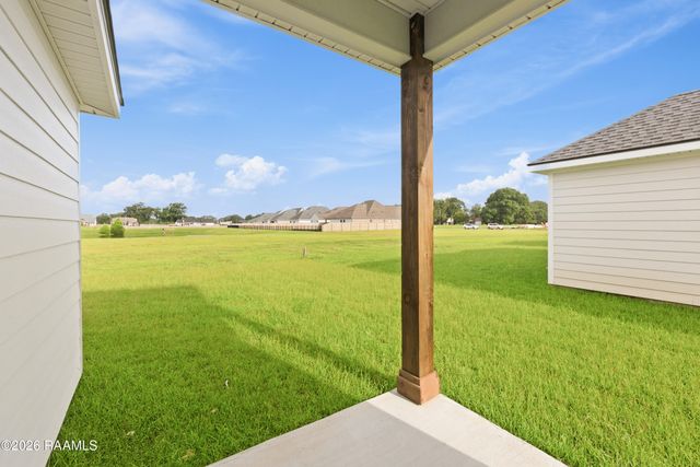 108 Blushing Groom Drive, Carencro, LA 70520