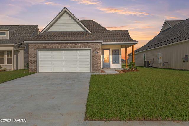 108 Blushing Groom Drive, Carencro, LA 70520