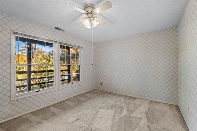 18 Worstead Lane, Bella Vista, AR 72715