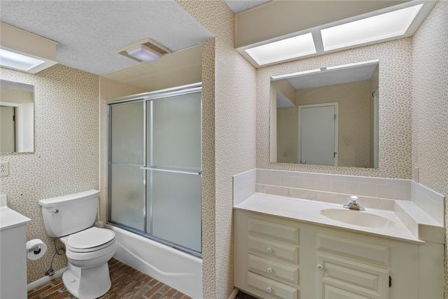 18 Worstead Lane, Bella Vista, AR 72715